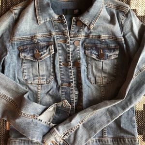 KUT From The Kloth Amelia Cropped Jean Jacket Sm